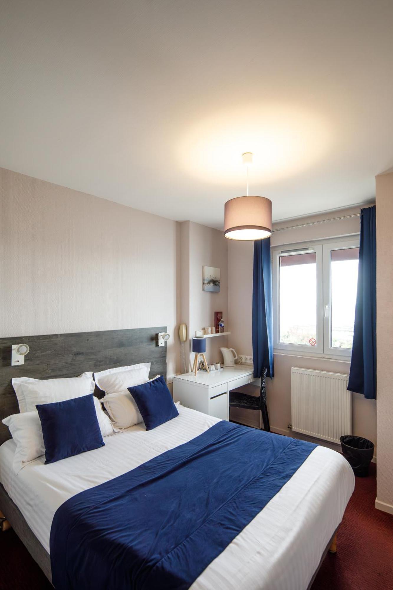 Saint Aubin Logis Hotel & Restaurant Exterior foto