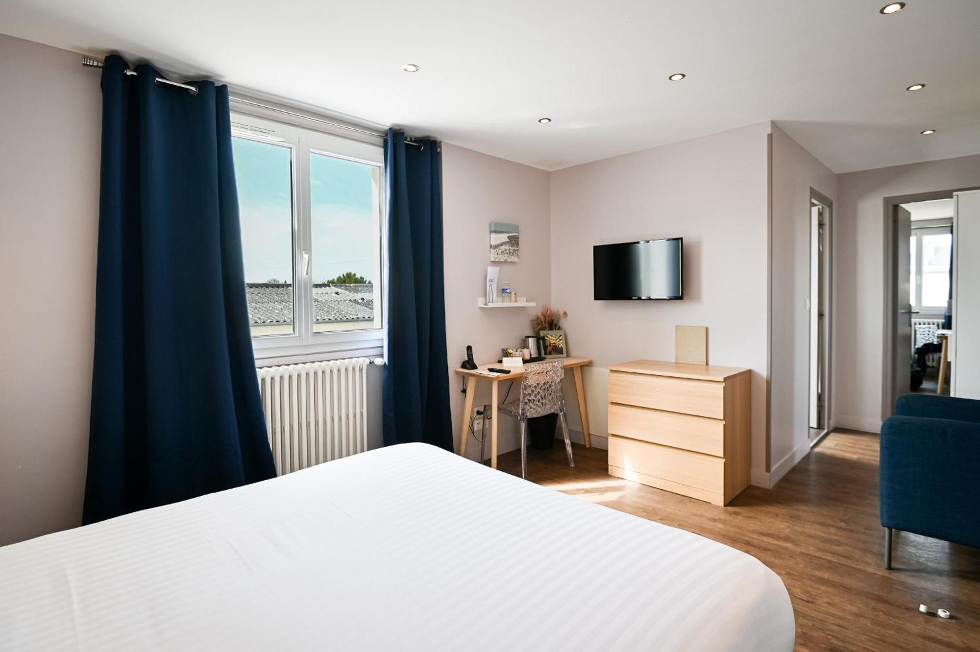Saint Aubin Logis Hotel & Restaurant Exterior foto